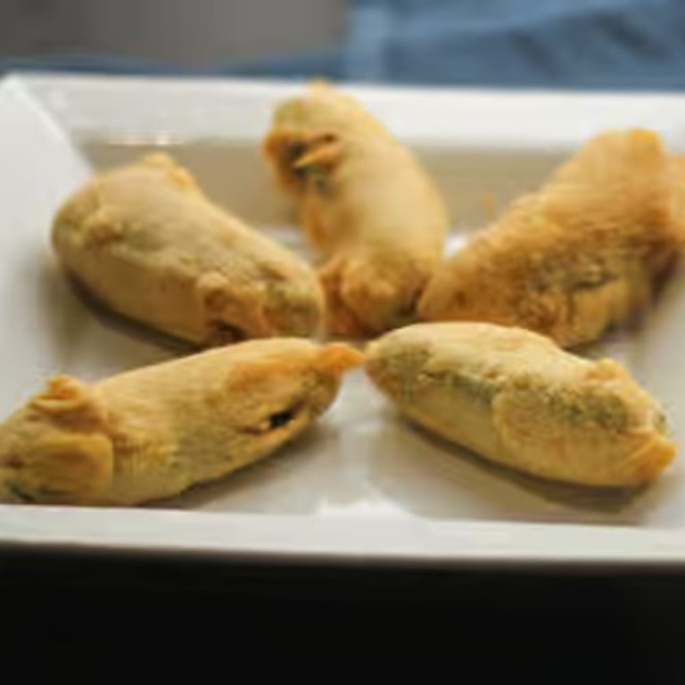 Crispy Spring Rolls: A Delicious Indian Appetizer